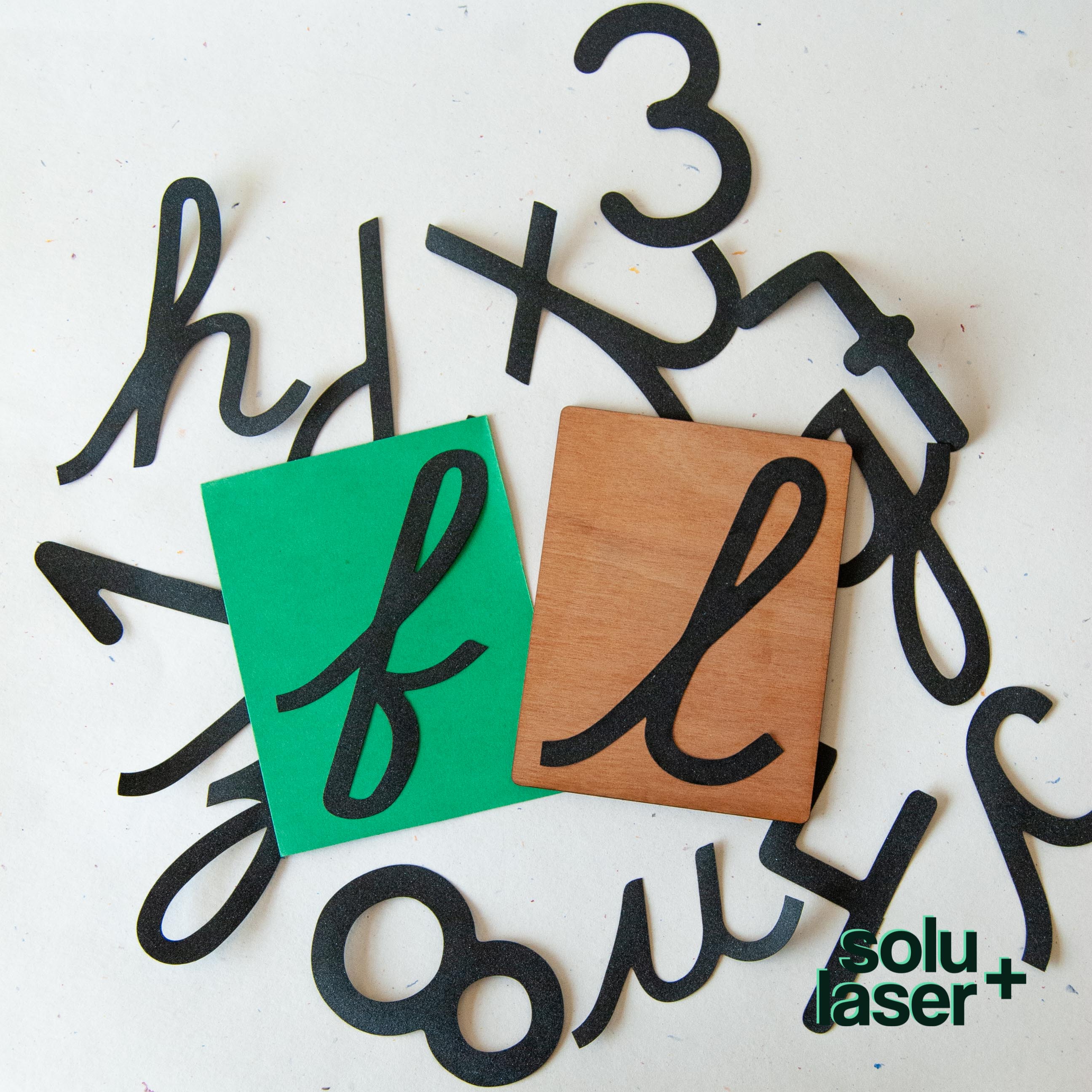 Alfabeto en lija para método Montessori