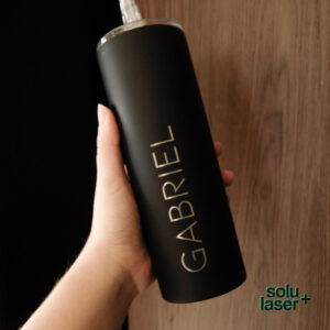 Termo largo metálico negro 20 onzas